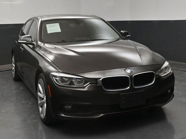 Used 2018 BMW 3 Series 320i with VIN WBA8E1G51JNU91501 for sale in Roswell, NM
