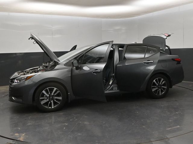2025 Nissan Versa Sedan SV - Photo 29