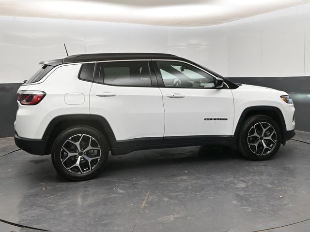 2025 Jeep Compass Limited - Photo 8
