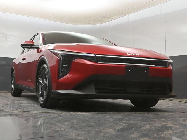 2025 Kia K4 LXS - Photo 10