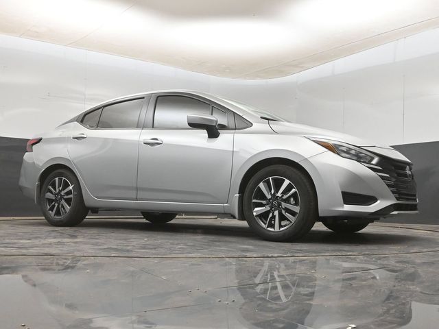2025 Nissan Versa Sedan SV - Photo 8