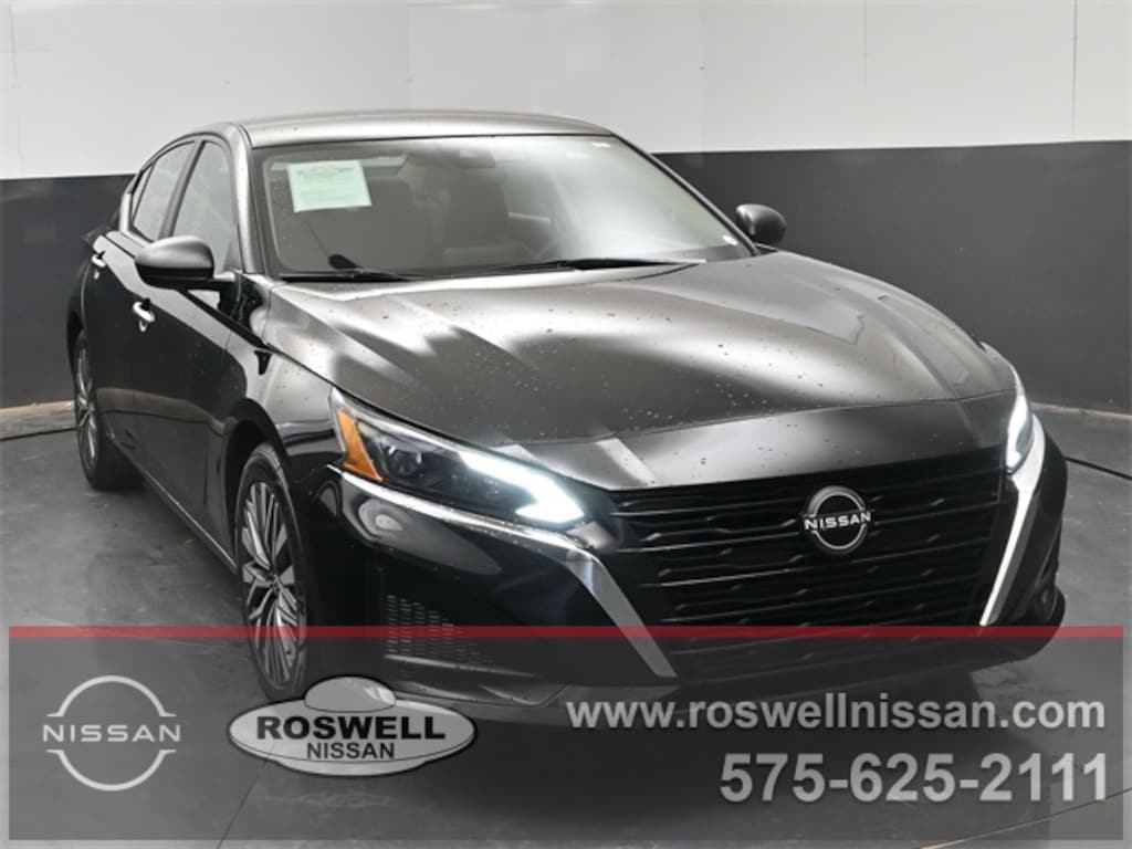 Used 2024 Nissan Altima 2.5 SV Sedan