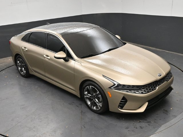 2021 Kia K5 EX - Photo 18