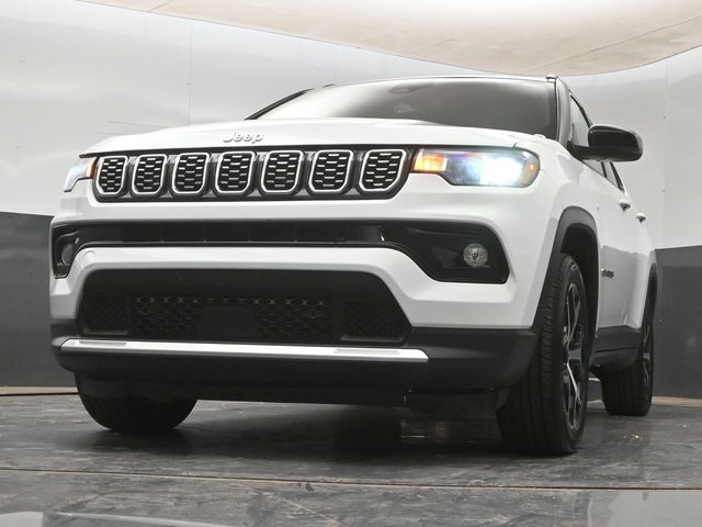 2025 Jeep Compass Limited - Photo 11