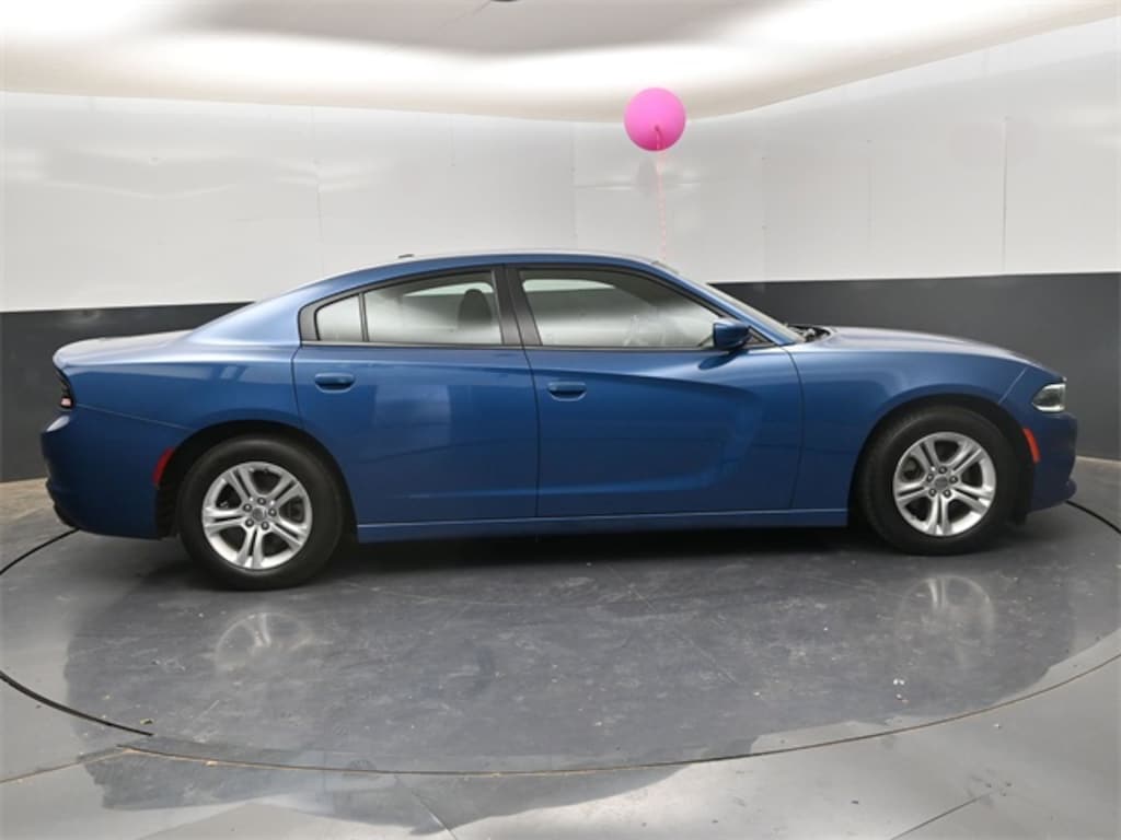 Used 2022 Dodge Charger SXT Sedan