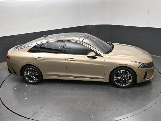 2021 Kia K5 EX - Photo 17
