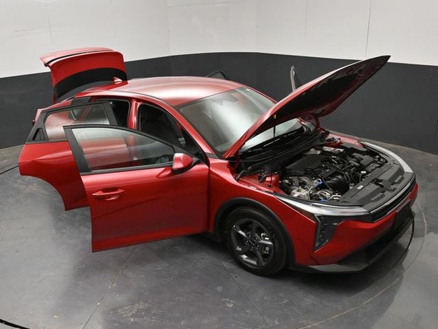 2025 Kia K4 LXS - Photo 25