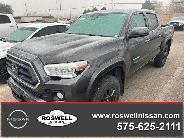 2023 Toyota Tacoma SR5's photo