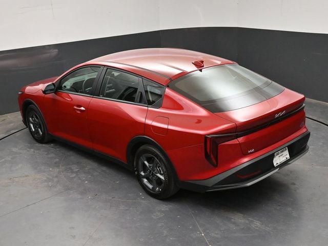 2025 Kia K4 LXS - Photo 22