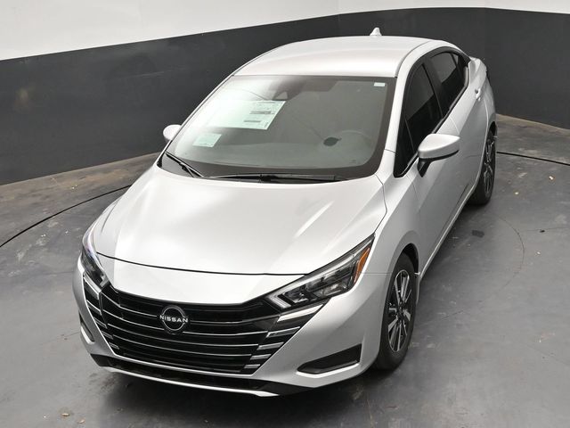 2025 Nissan Versa Sedan SV - Photo 18
