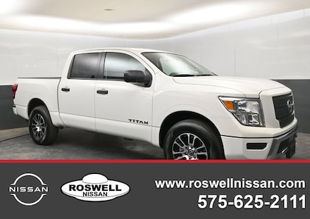 2024 Nissan Titan SV Truck Crew Cab