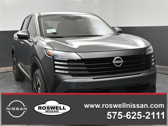 2025 Nissan Kicks SV's photo