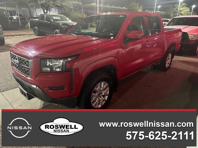 2022 Nissan Frontier SV's photo