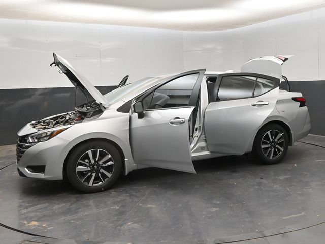 2025 Nissan Versa Sedan SV - Photo 28