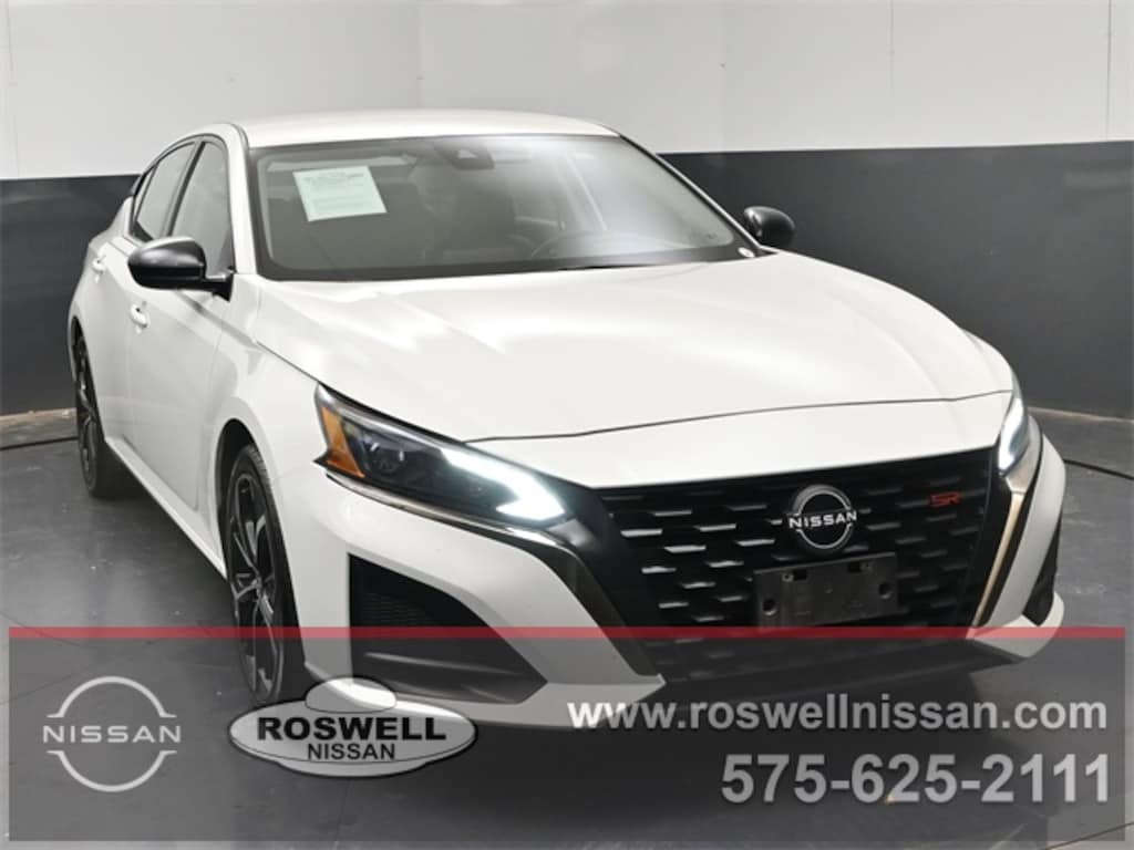 Used 2023 Nissan Altima 2.5 SR Sedan