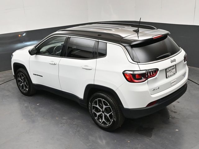 2025 Jeep Compass Limited - Photo 22