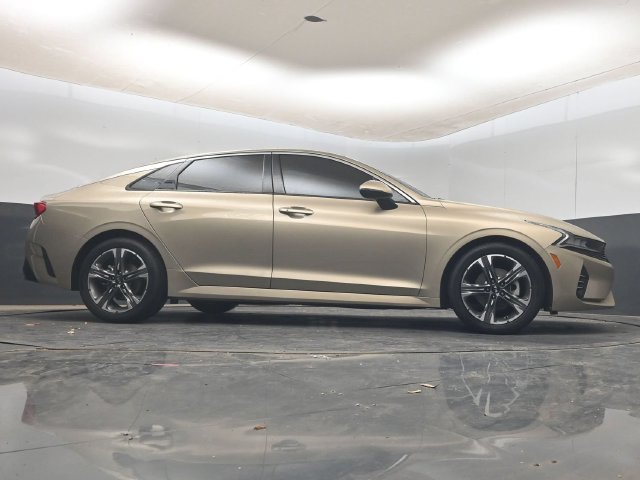 2021 Kia K5 EX - Photo 9