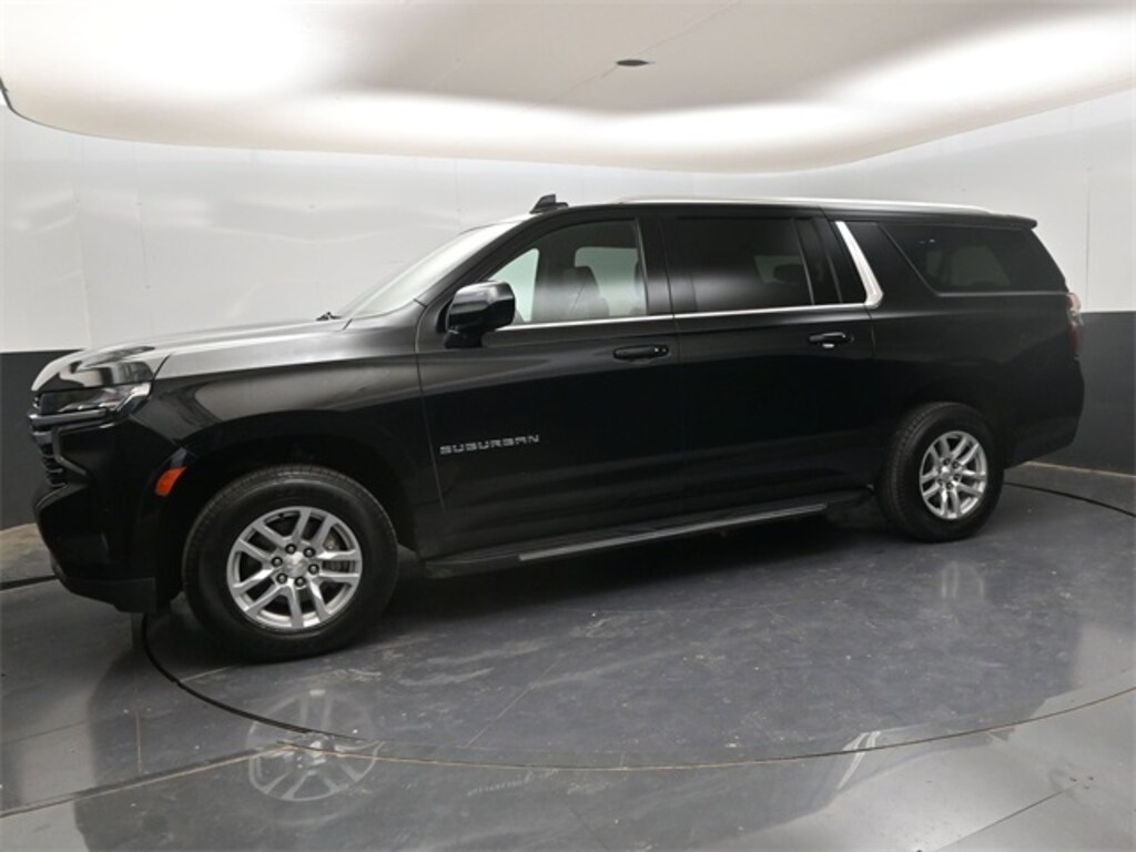 Used 2023 Chevrolet Suburban LT SUV