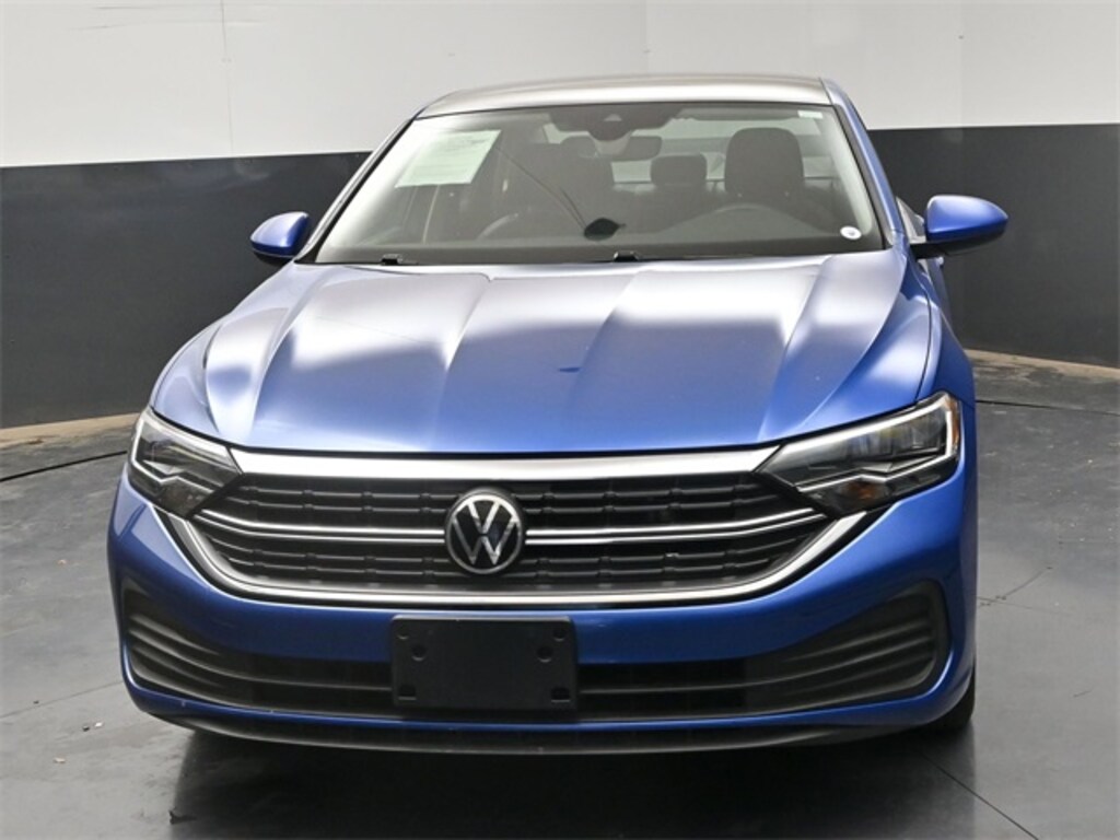 Used 2022 Volkswagen Jetta 1.5T SE Sedan