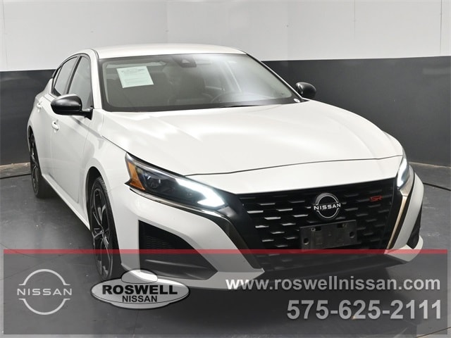 2023 Nissan Altima SR