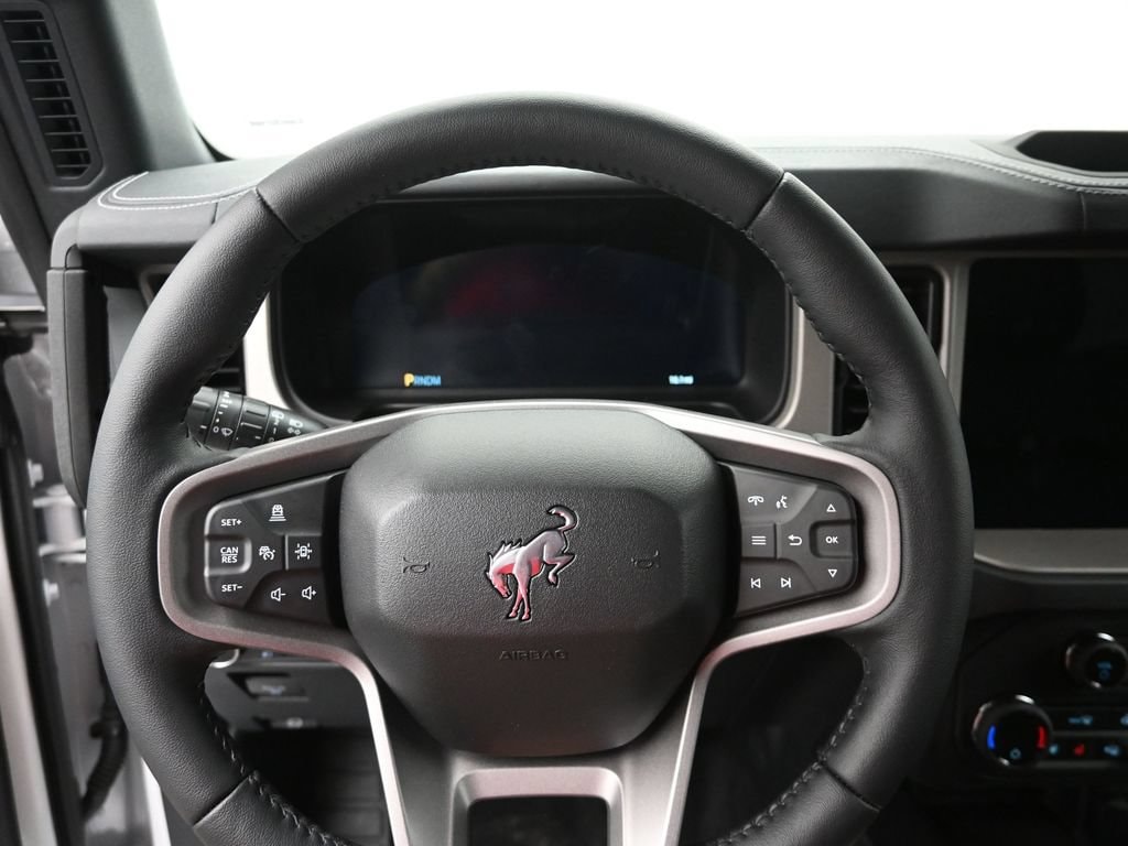 2026 Ford Bronco 4-Door Outer Banks - Photo 13