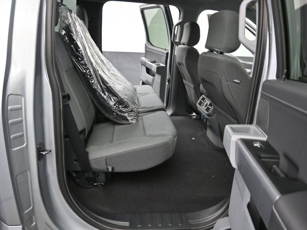 2025 Ford F-150 XLT - Photo 20
