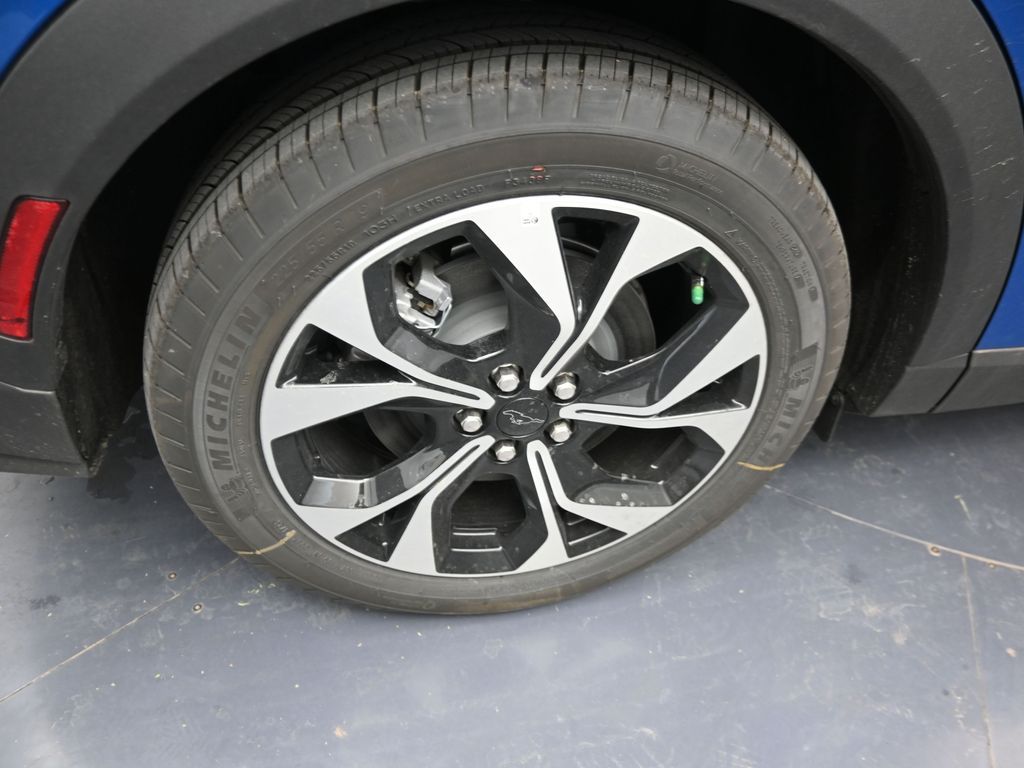 2025 Ford Mustang Mach-E Select - Photo 9