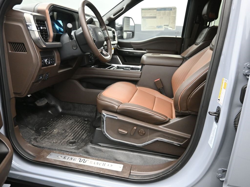 2026 Ford F-250 King Ranch photo 4