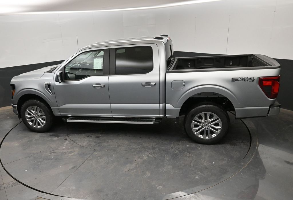 2025 Ford F-150 XLT - Photo 34