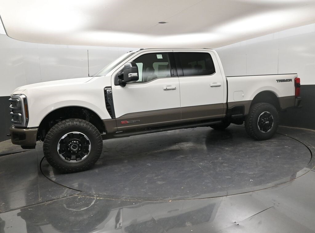 2026 Ford F-250 King Ranch photo 3