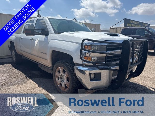 2019 Chevrolet Silverado HD LTZ 4WD Crew Cab Standard Box's photo