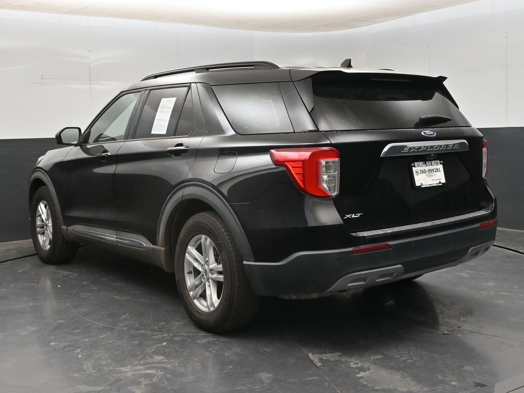 2023 Ford Explorer XLT - Photo 7