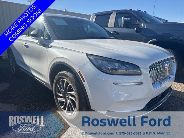 2022 Lincoln Corsair FWD's photo