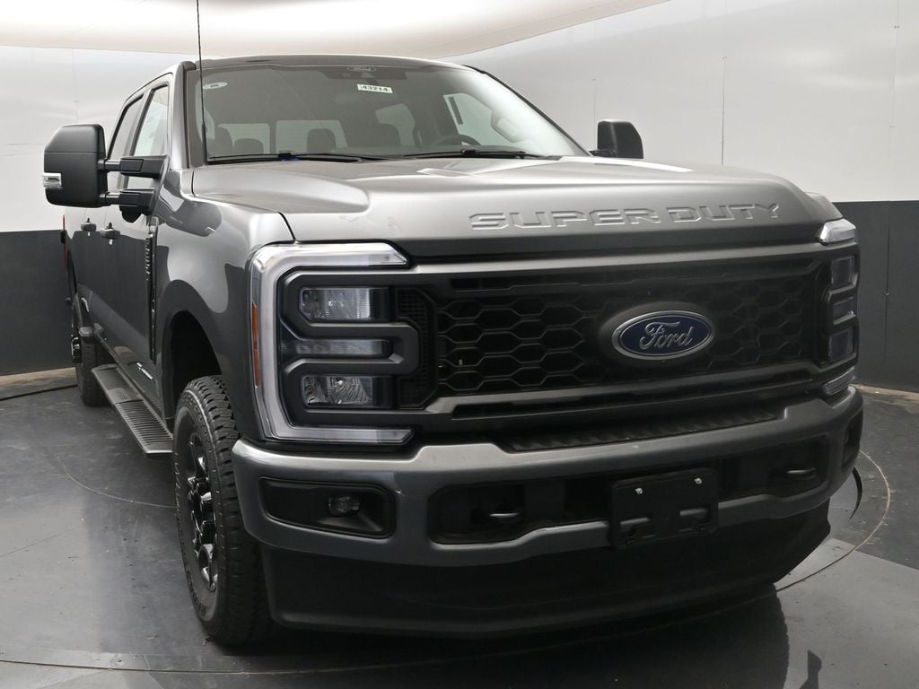 New 2025 Ford F-250SD XL Truck