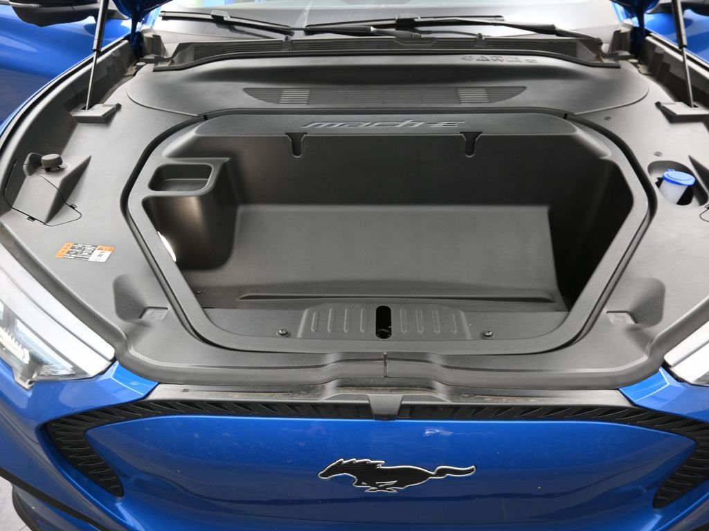2025 Ford Mustang Mach-E Select - Photo 16