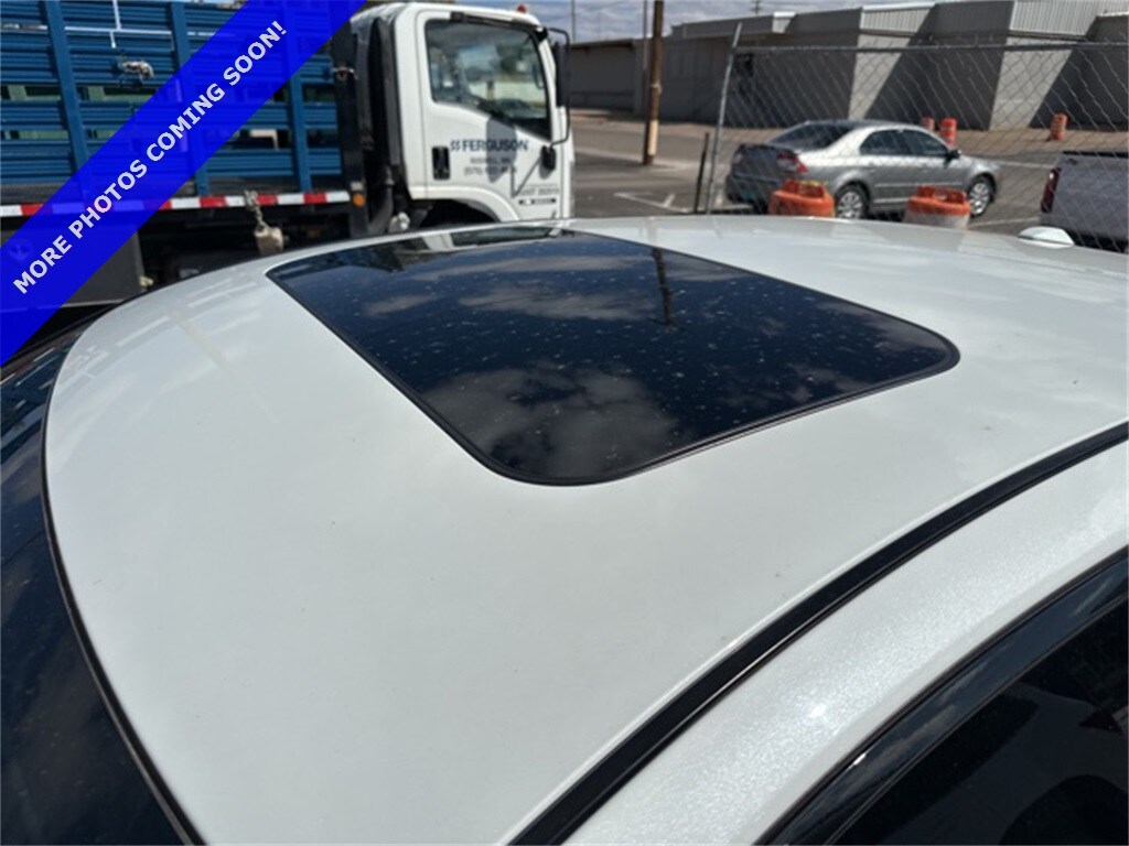 2019 Nissan Altima SL photo 3