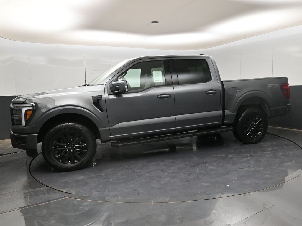 2025 Ford F-150 Lariat photo 4