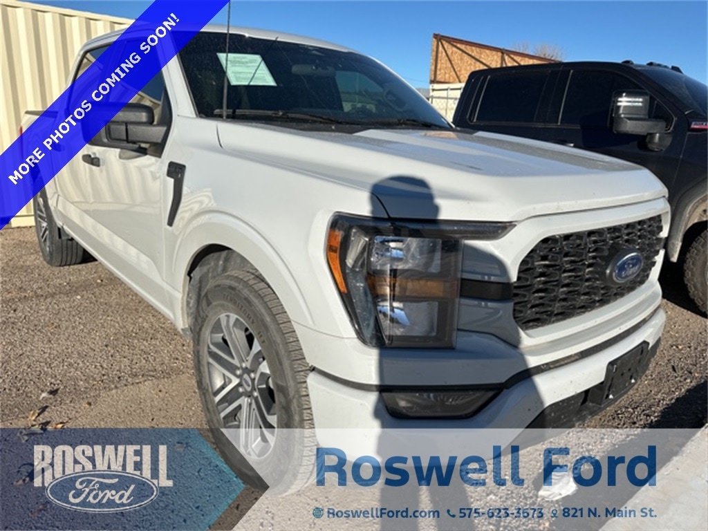 2023 Ford F-150 XL's photo