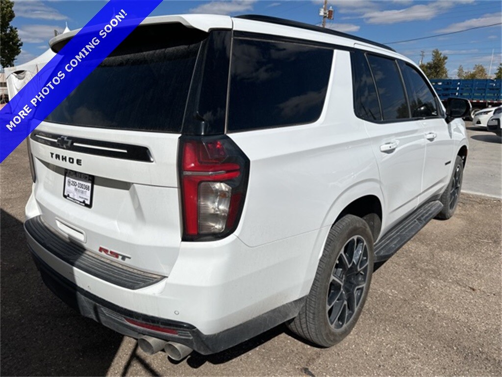 2024 Chevrolet Tahoe RST photo 2