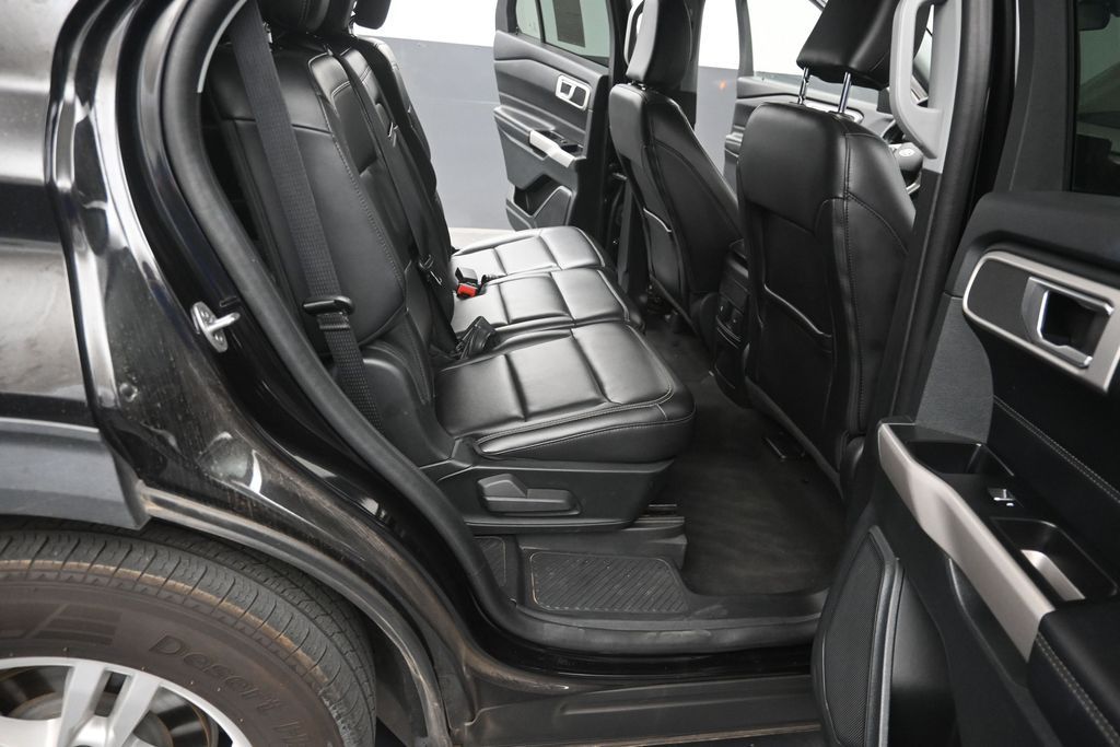 2023 Ford Explorer XLT - Photo 21