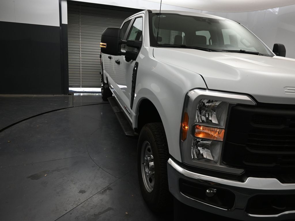 2025 Ford F-250 Super Duty XL - Photo 15