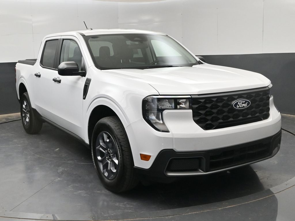 New 2025 Ford Maverick XLT Truck