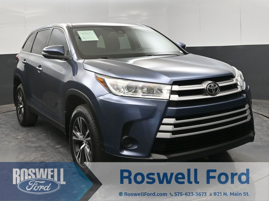2019 Toyota Highlander LE