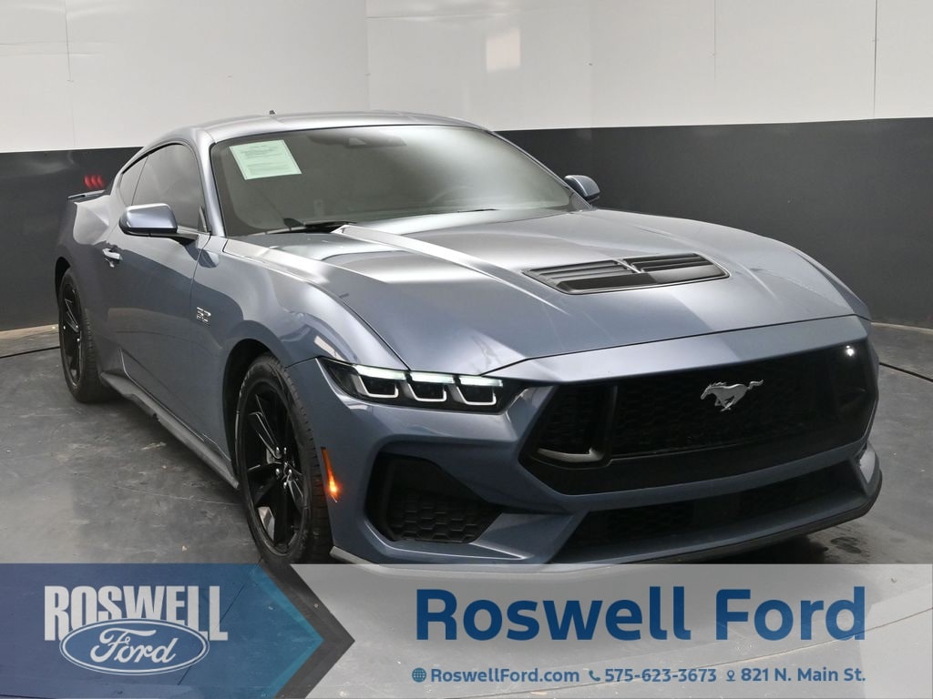 2024 Ford Mustang Base's photo