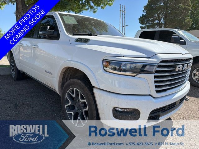 2025 RAM 1500 Laramie 4x4 Crew Cab 5'7's photo