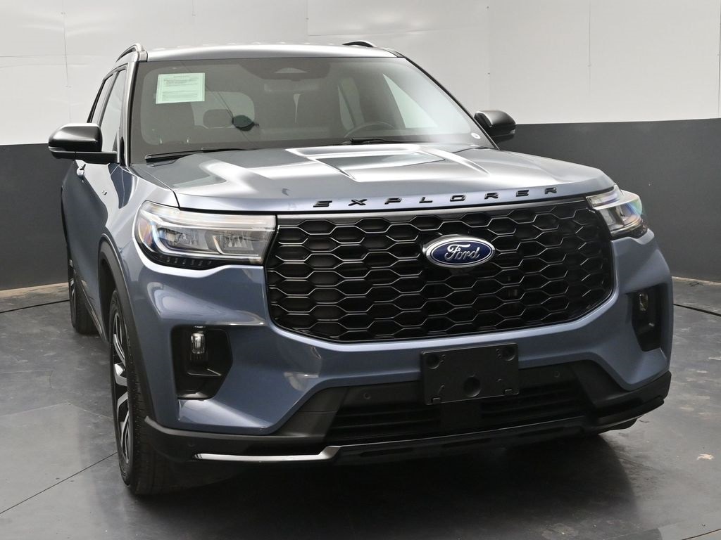 Used 2025 Ford Explorer ST-Line SUV