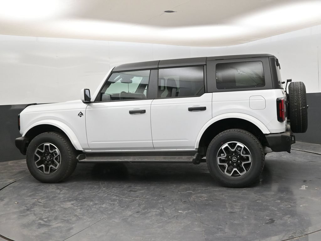 2026 Ford Bronco 4-Door Outer Banks - Photo 6