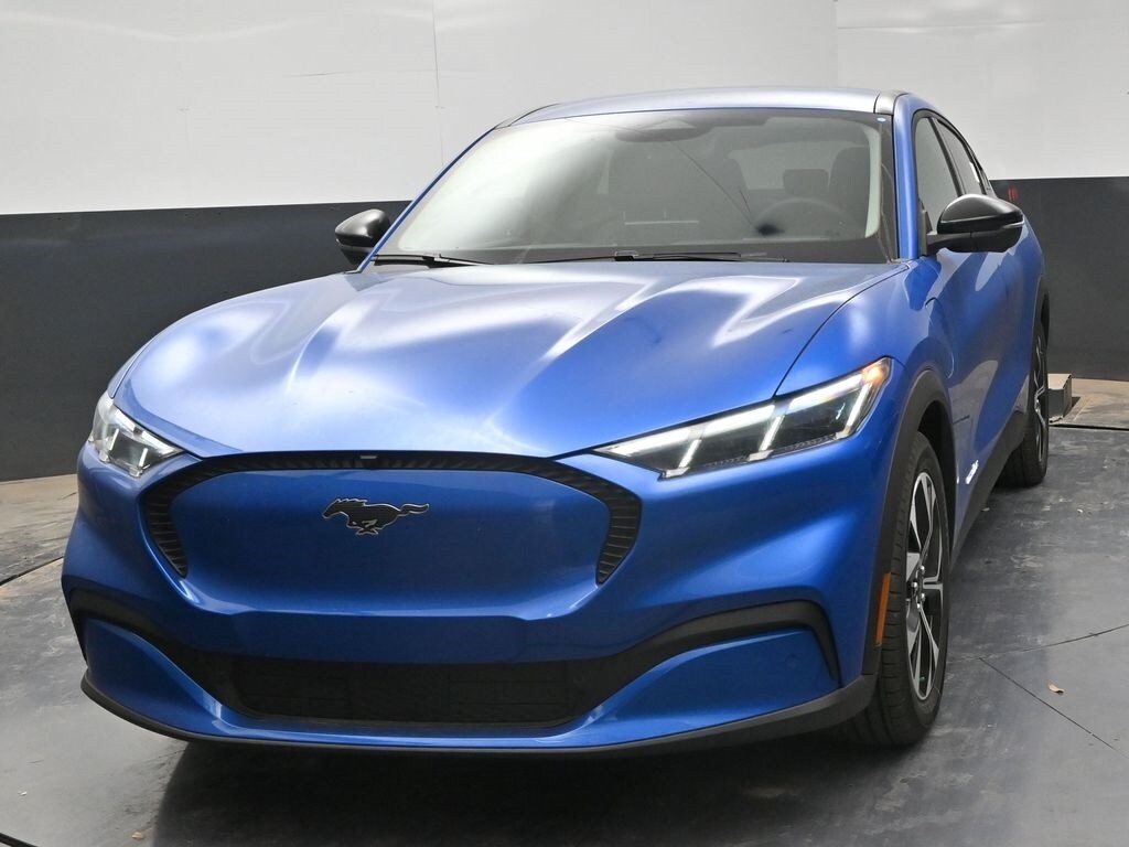 2025 Ford Mustang Mach-E Select photo 3