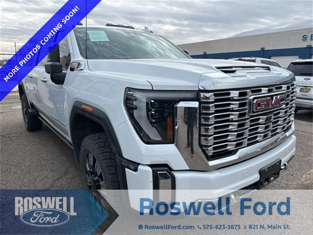 2024 GMC Sierra 2500HD Denali's photo
