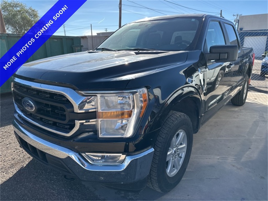 2022 Ford F-150 XLT photo 2